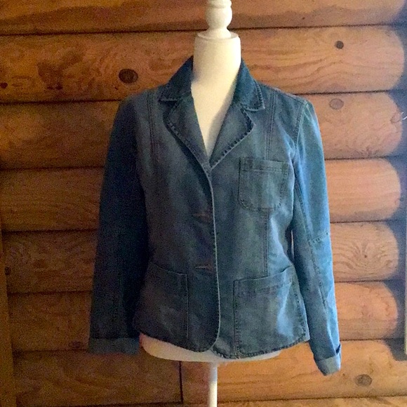 Jean jacket - Picture 1 of 2